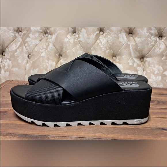Sorel's Cameron Flatform Mule Sandals Size 7 - Picture 5 of 6